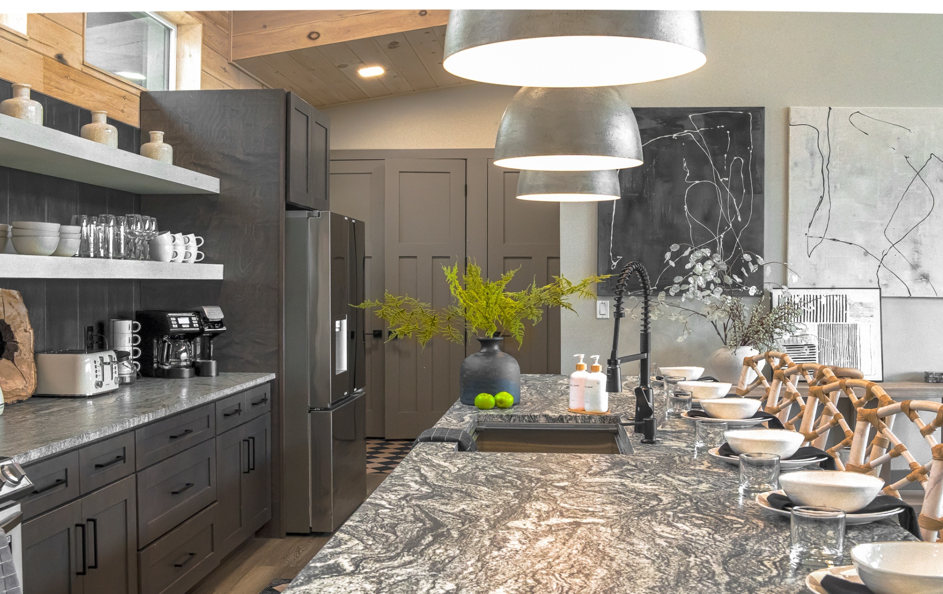 Cloud 9 — Kitchen Detail